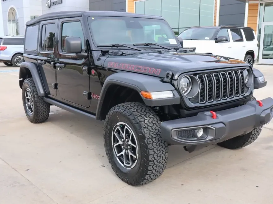 2025 Jeep Wrangler Rubicon photo 1
