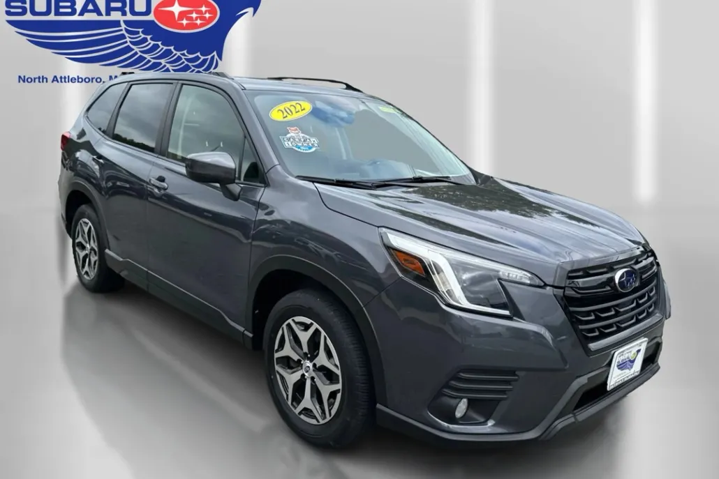 2022 Subaru Forester Premium photo 1
