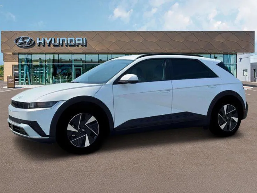 2025 Hyundai Ioniq 5 SEL photo 1