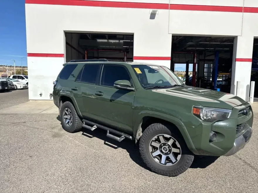 2022 Toyota 4Runner TRD Premium photo 1