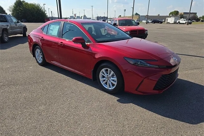 2026 Toyota Camry LE photo 1