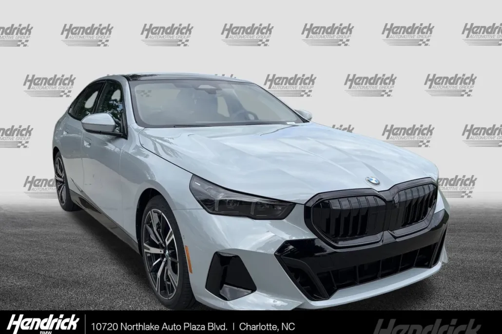2026 Bmw 530i photo 1