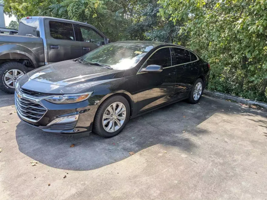 2020 Chevrolet Malibu 1LT photo 1