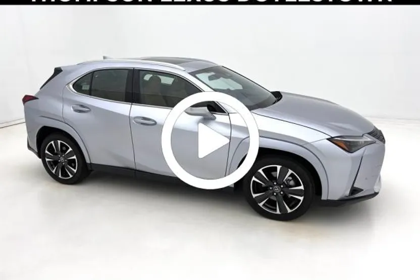 2025 Lexus UX Premium photo 1