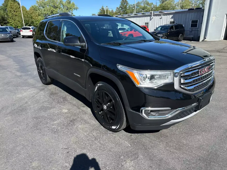 2019 Gmc Acadia SLT photo 1