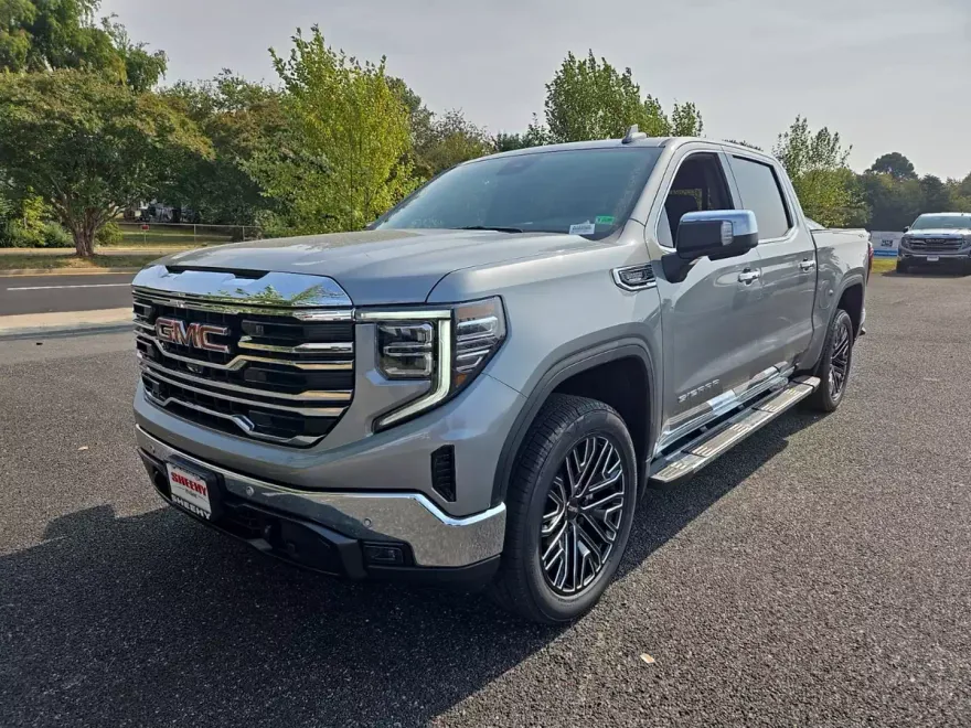 2026 Gmc Sierra 1500 SLT photo 1