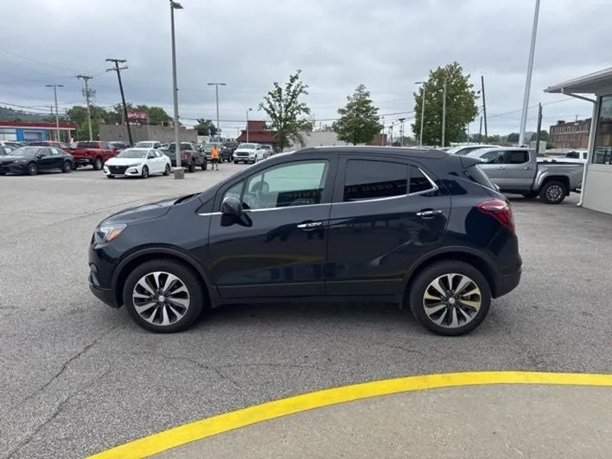 2022 Buick Encore Preferred photo 1