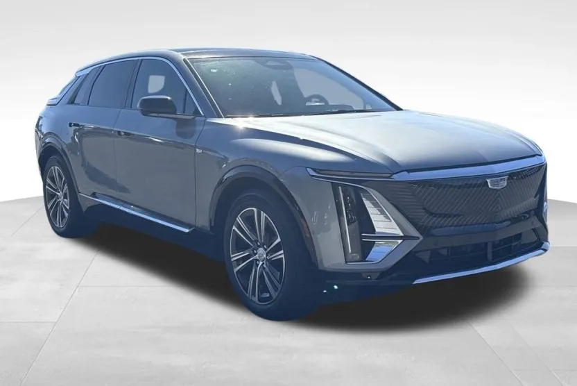 2026 Cadillac Lyriq Luxury photo 1