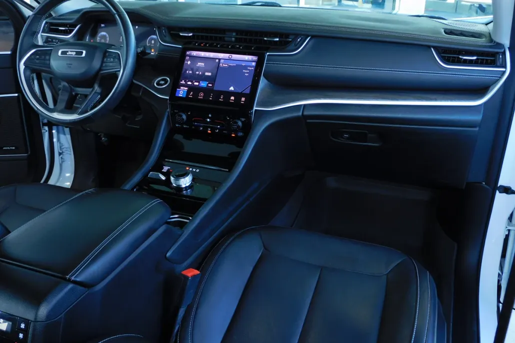 2021 Jeep Grand Cherokee Limited photo 1