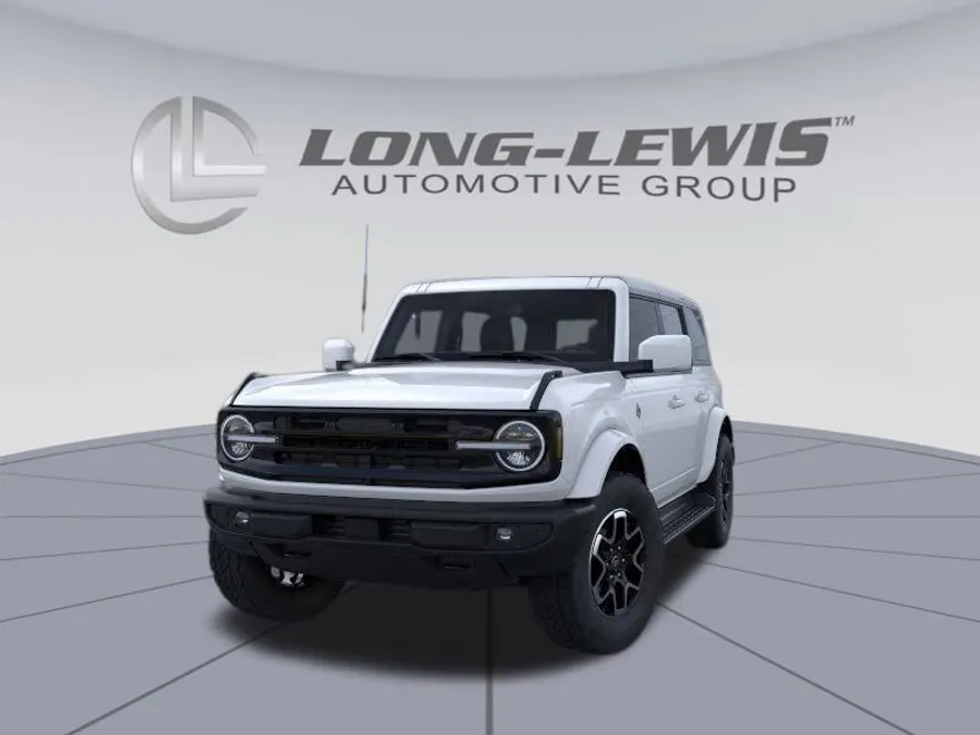 2025 Ford Bronco Outer Banks photo 1