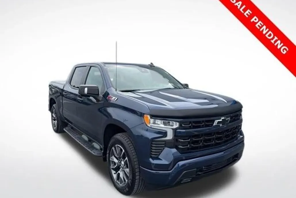 2022 Chevrolet Silverado 1500 RST photo 1