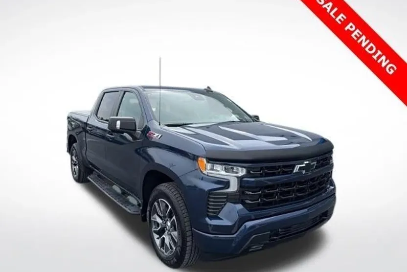 2022 Chevrolet Silverado 1500 RST photo 1