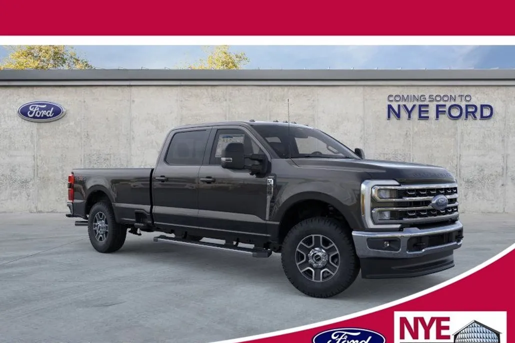 2026 Ford F-250 Lariat photo 1