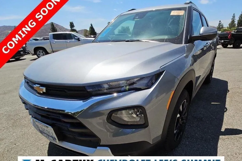 2023 Chevrolet Trailblazer LT photo 1