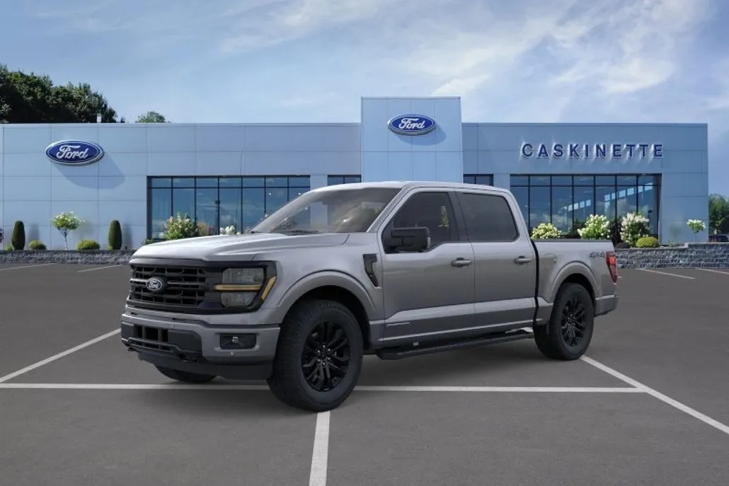 2025 Ford F-150 XLT photo 1
