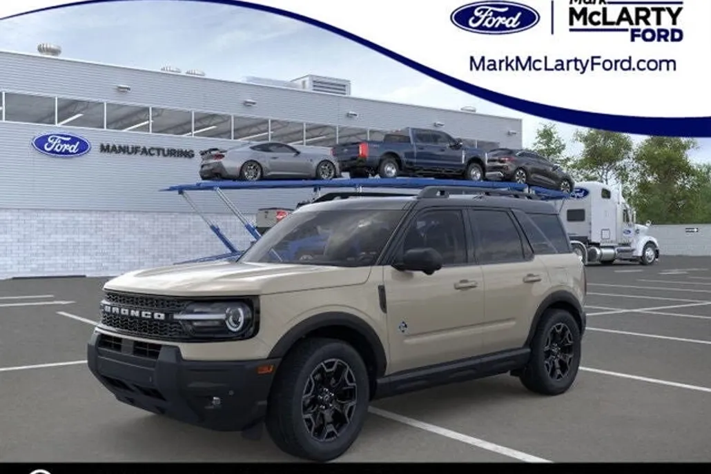 2025 Ford Bronco Sport Outer Banks photo 1