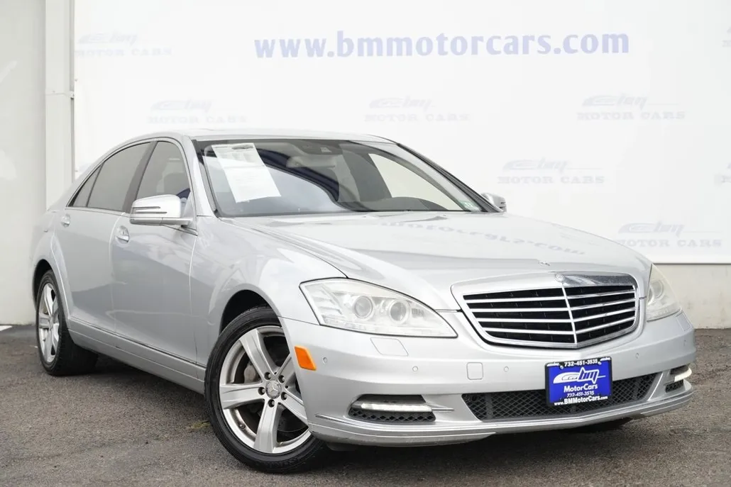 2010 Mercedes Benz S 550 photo 1