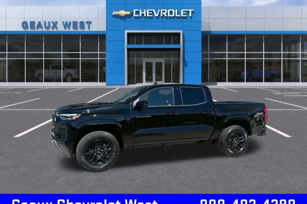 2025 Chevrolet Colorado Z71 photo 1
