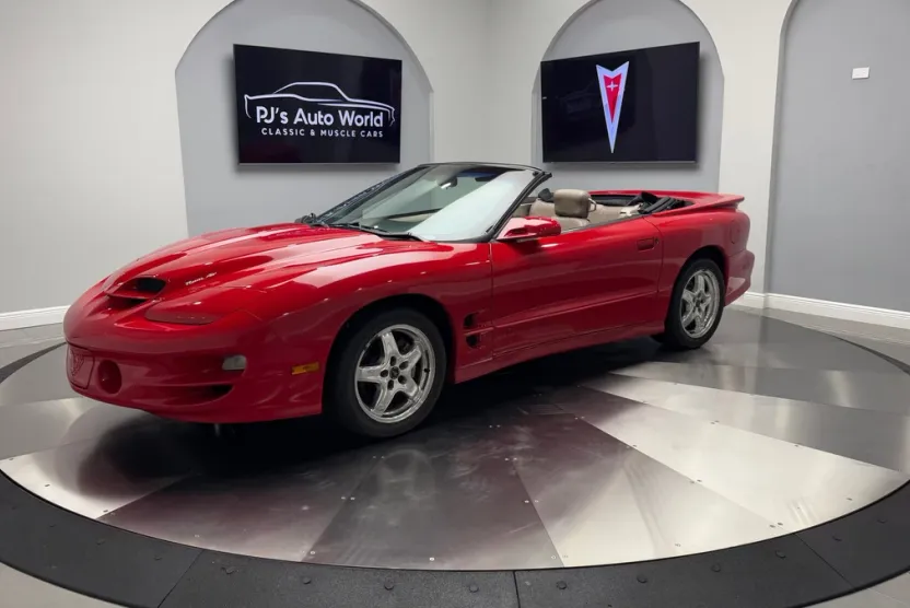 2001 Pontiac Firebird Convertible photo 1
