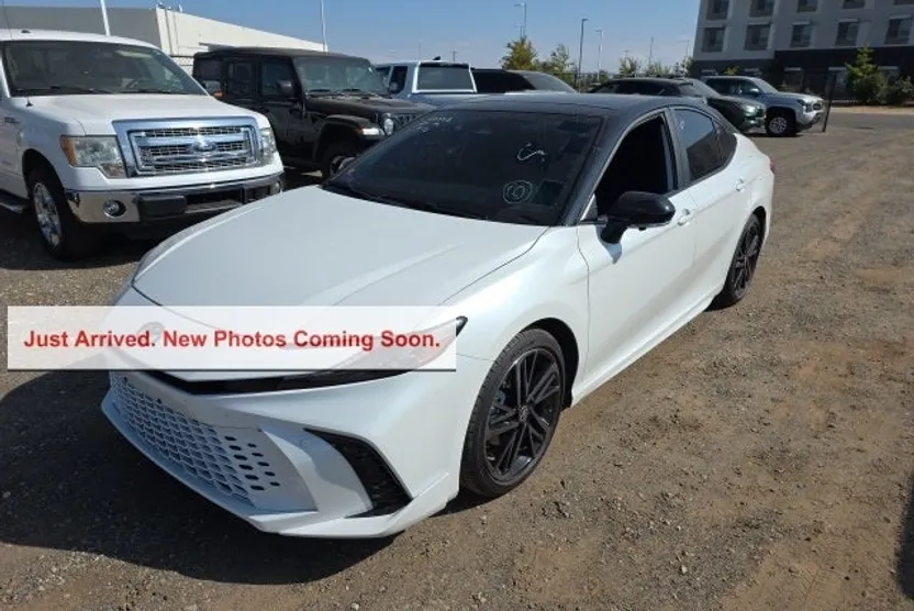 2025 Toyota Camry XSE photo 1
