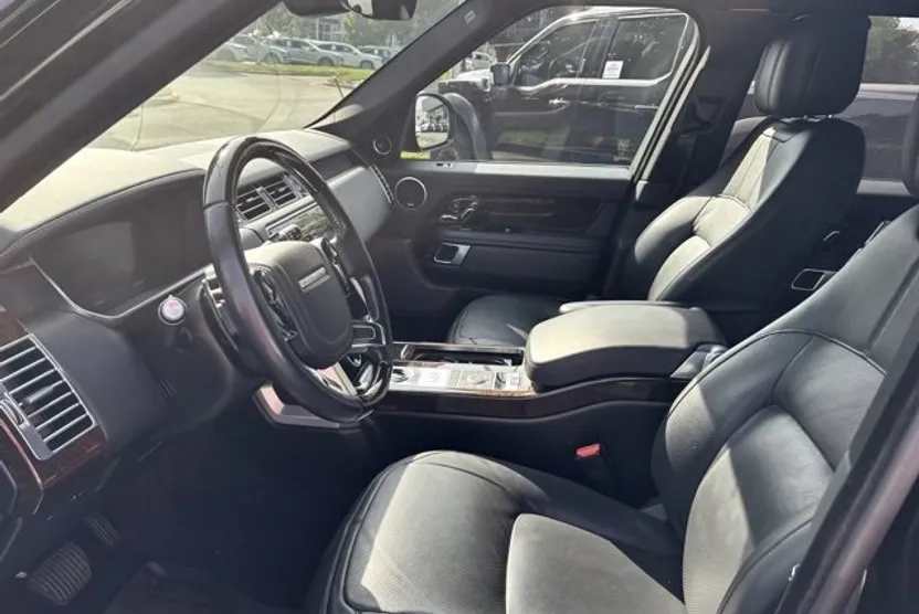 2020 Land Rover Range Rover HSE photo 1