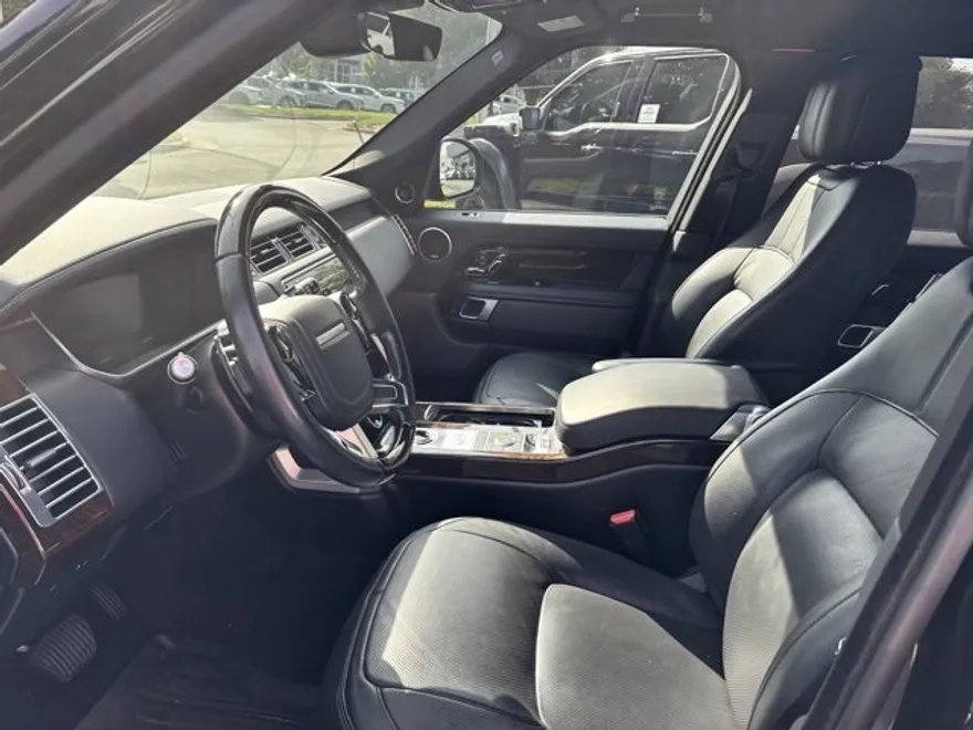 2020 Land Rover Range Rover HSE photo 1
