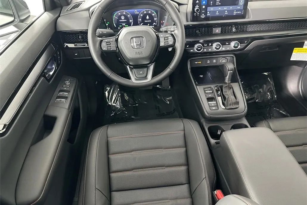 2026 Honda CR-V Sport Touring Hybrid photo 1