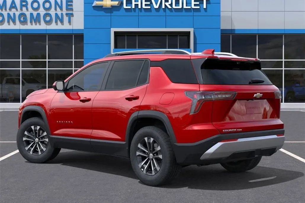 2026 Chevrolet Equinox LT photo 1