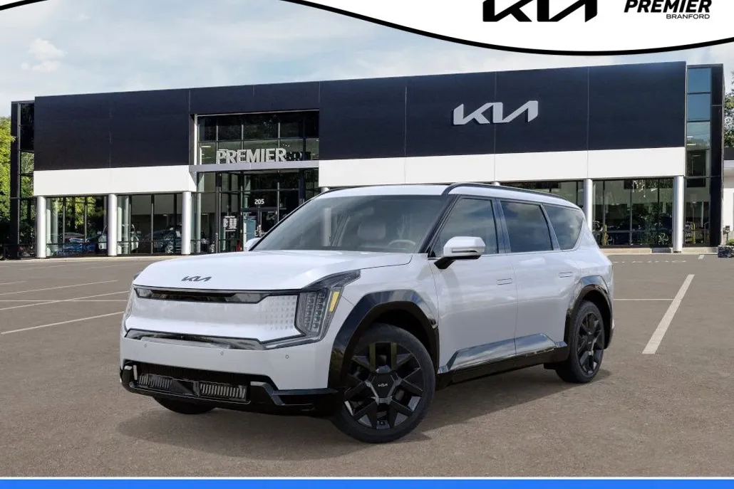 2026 Kia EV9 Land photo 1