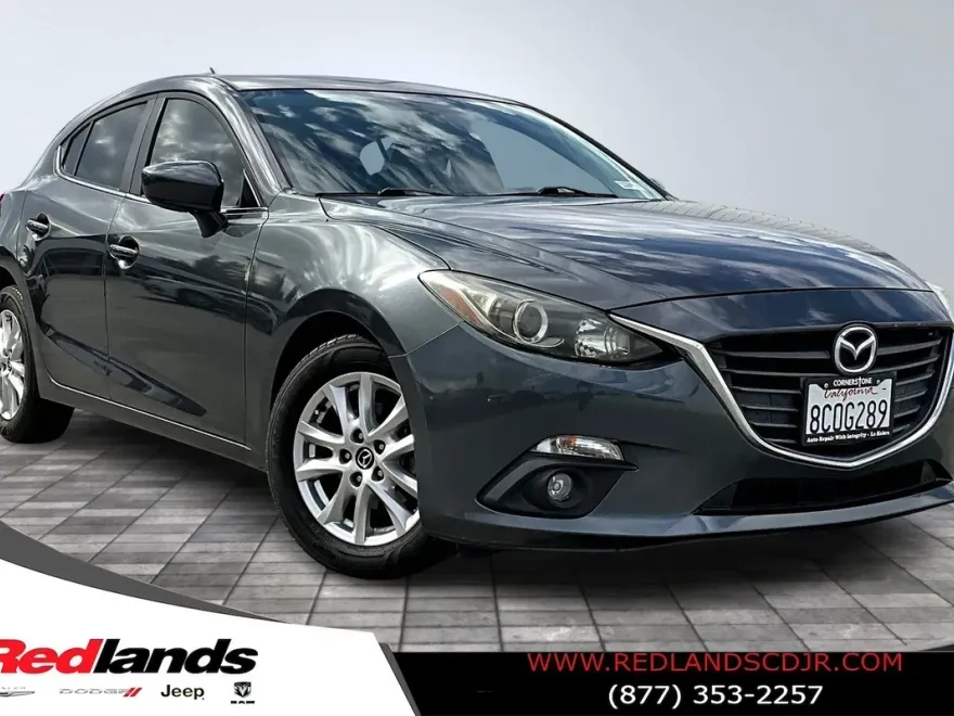 2015 Mazda Mazda3 Touring photo 1