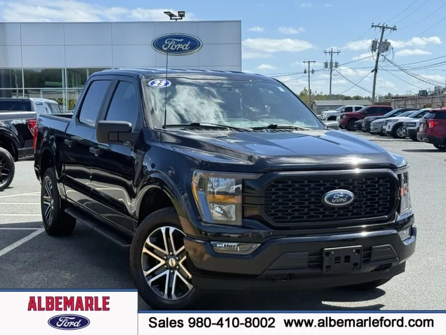 2023 Ford F-150 XL photo 1