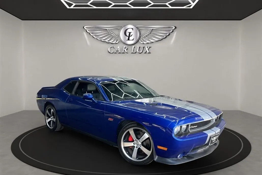 2012 Dodge Challenger SRT8 392 photo 1