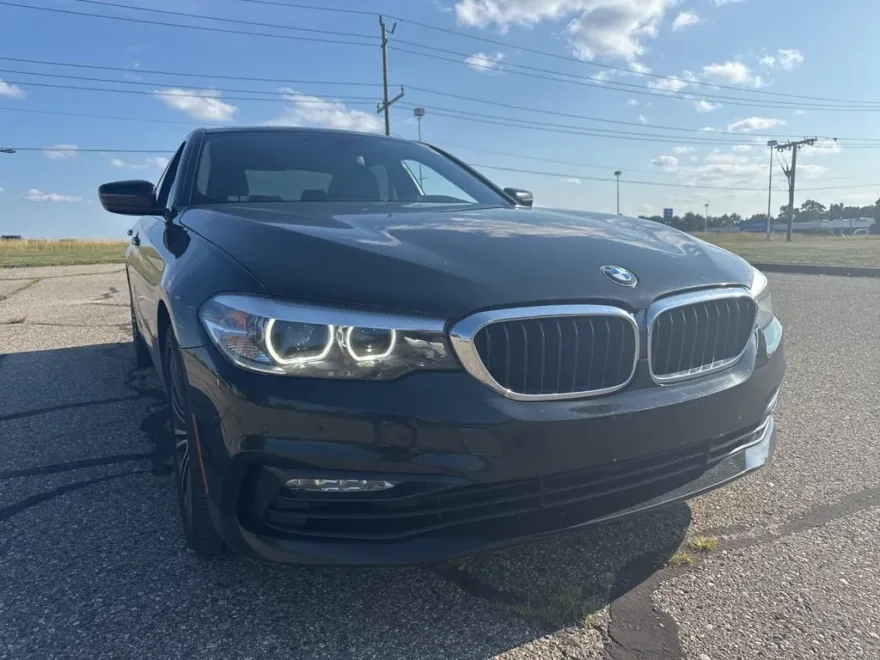 2017 Bmw 530i xDrive photo 1