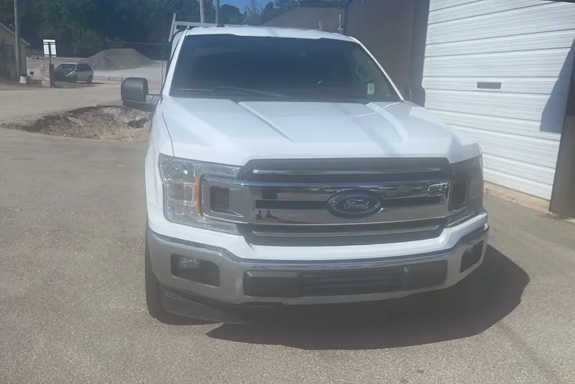 2018 Ford F-150 photo 1