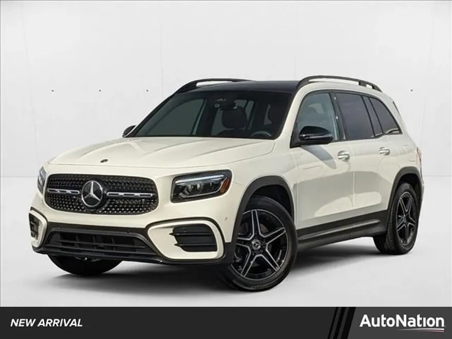 2024 Mercedes Benz GLB 250 photo 1