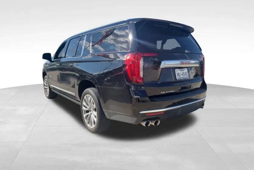 2024 Gmc Yukon XL Denali photo 1