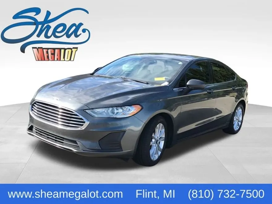 2020 Ford Fusion SE photo 1
