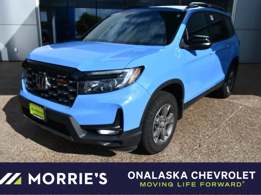 2024 Honda Passport TrailSport photo 1