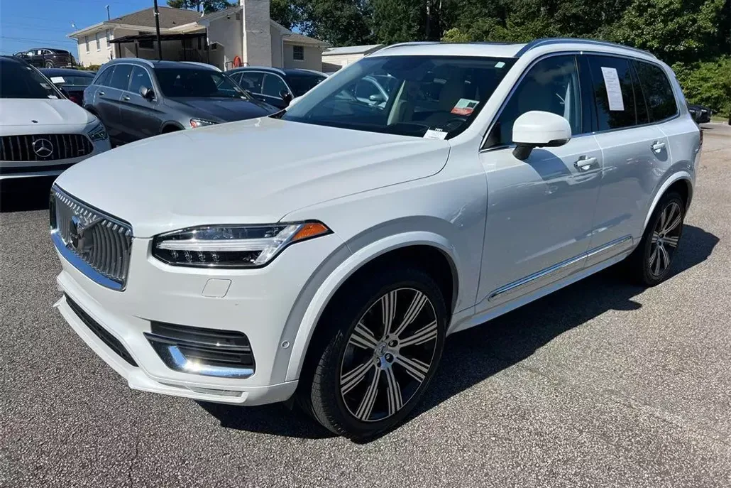 2022 Volvo XC90 T6 AWD Inscription photo 1