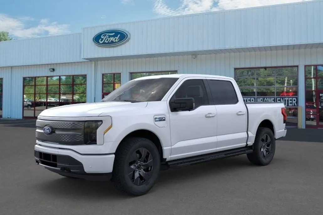 2025 Ford F-150 Lightning photo 1
