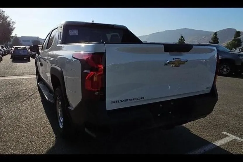 2025 Chevrolet Silverado Work Truck photo 1
