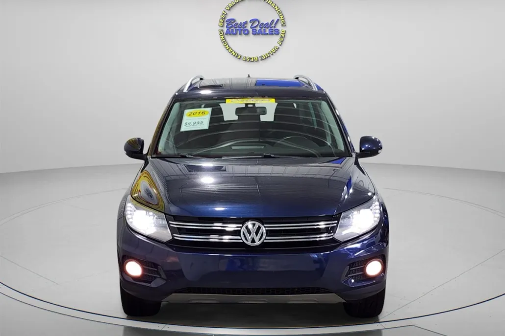 2016 Volkswagen Tiguan R-Line SEL photo 1