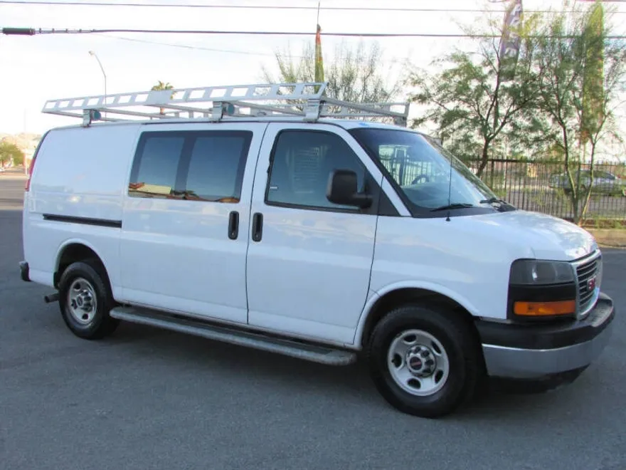 2018 Gmc Savana 2500 Cargo photo 1