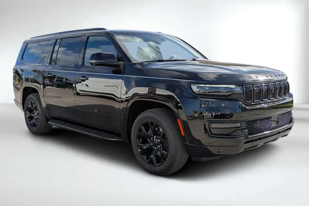 2025 Jeep Wagoneer L Series II photo 1
