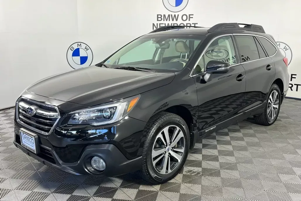 2019 Subaru Outback 2.5i photo 1