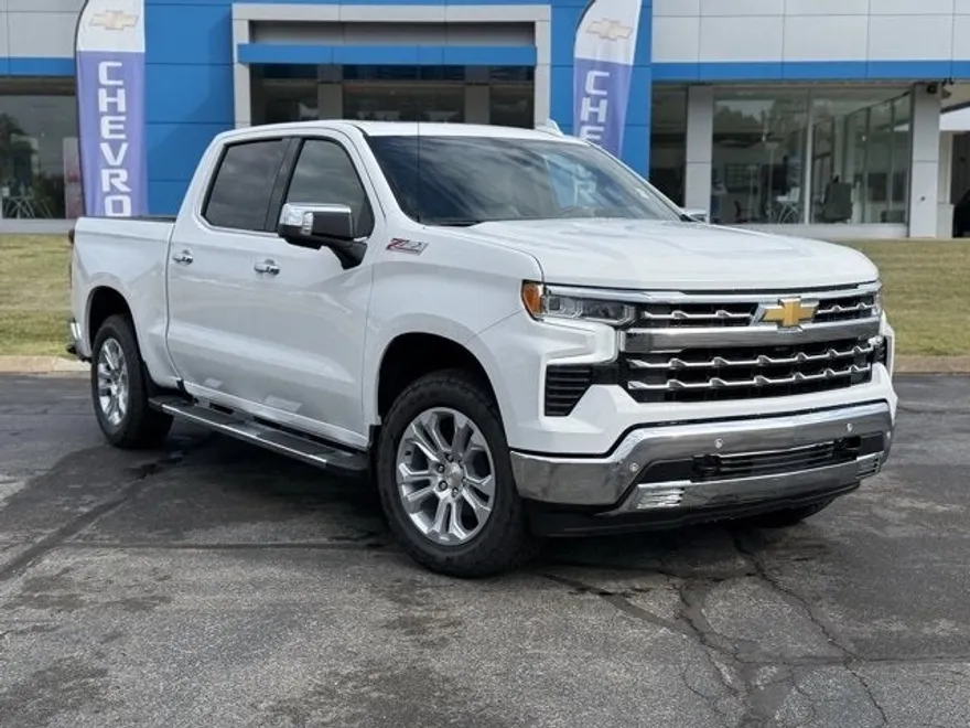 2026 Chevrolet Silverado 1500 LTZ photo 1