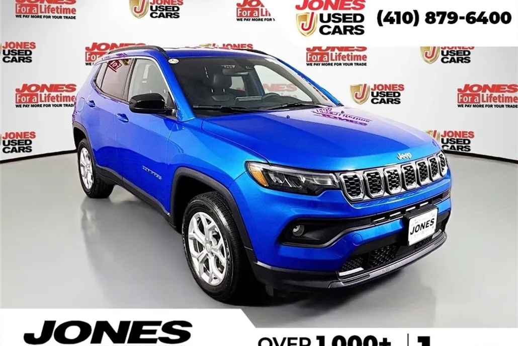 2024 Jeep Compass Latitude photo 1