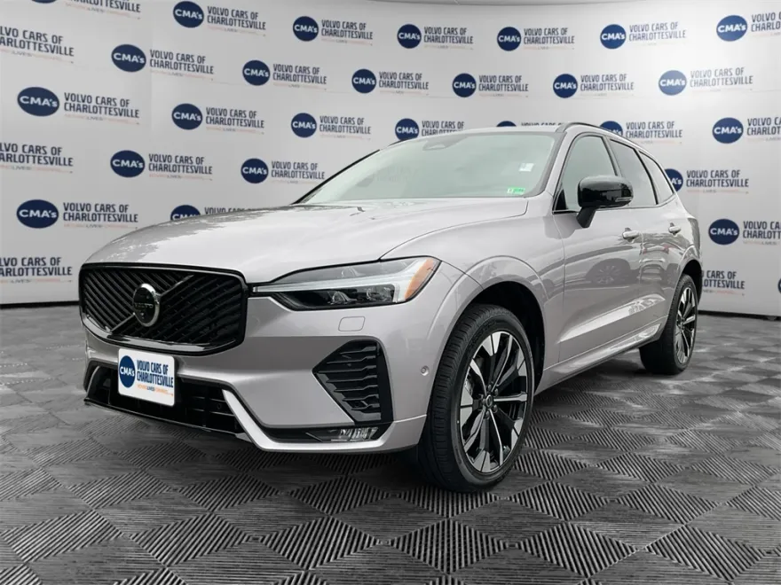 2026 Volvo XC60 B5 Plus photo 1
