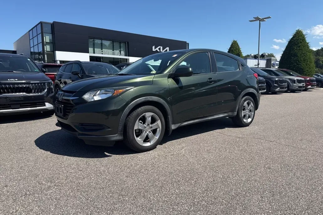 2018 Honda HR-V LX photo 1