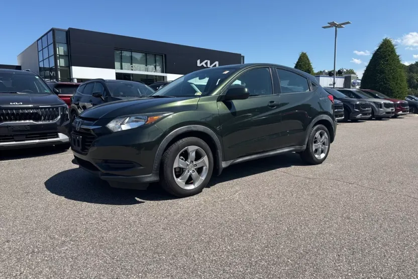 2018 Honda HR-V LX photo 1